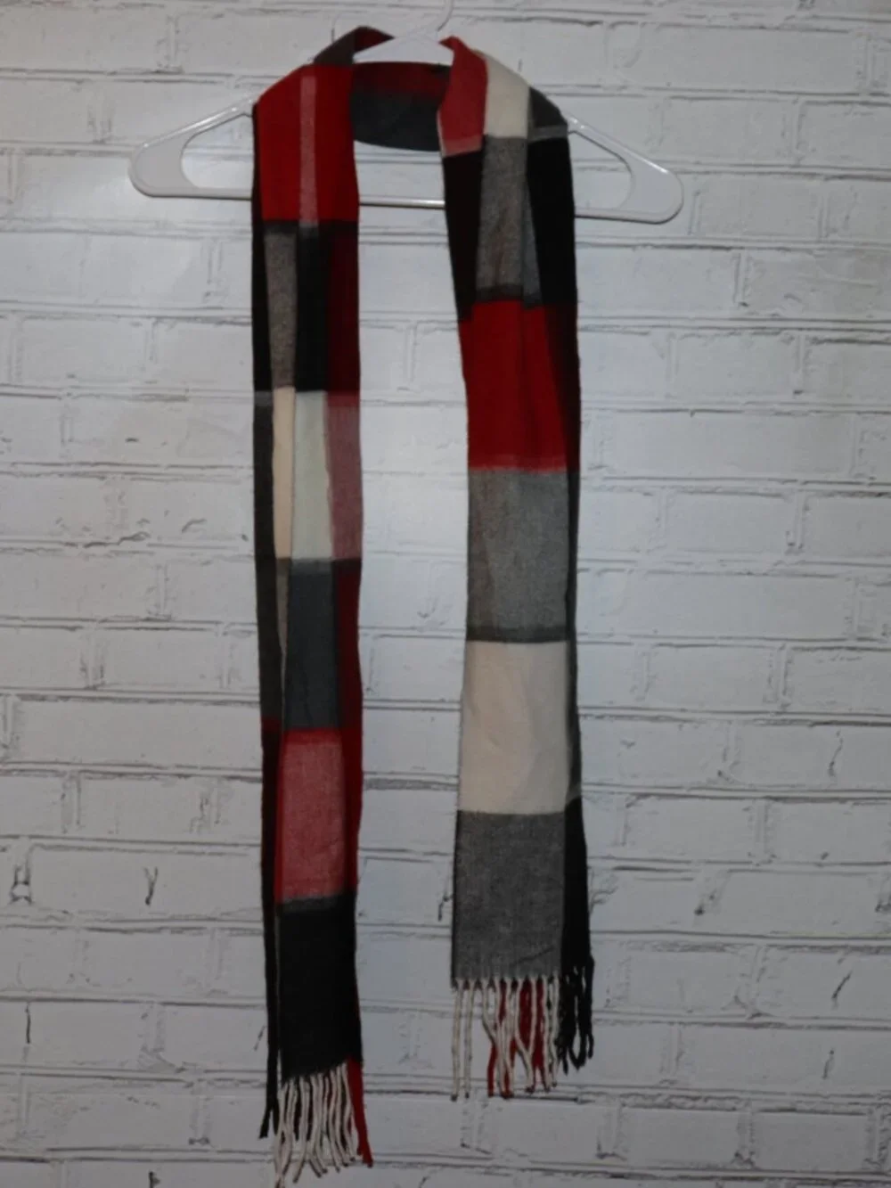 🧣✨ V. Fraas Cashmink Colorblock Scarf · 11